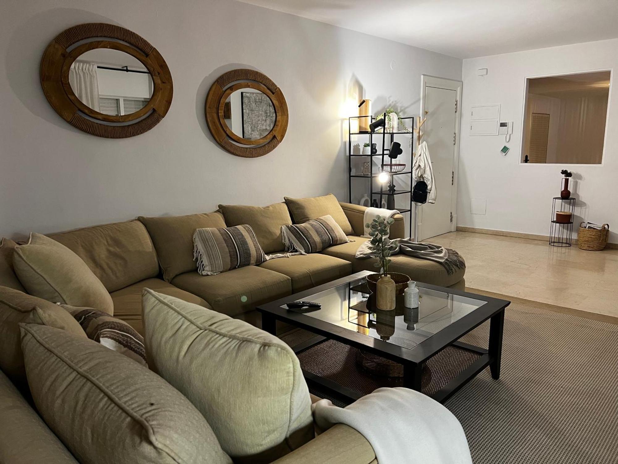 Impeccable Large With Immense Terrace And Private Garden Overlooking The Mountain, Featuring 2 Bedrooms And Sleeping Up To 4 Guests Located 100 Meters From Plaza Maestranza * Marbellac