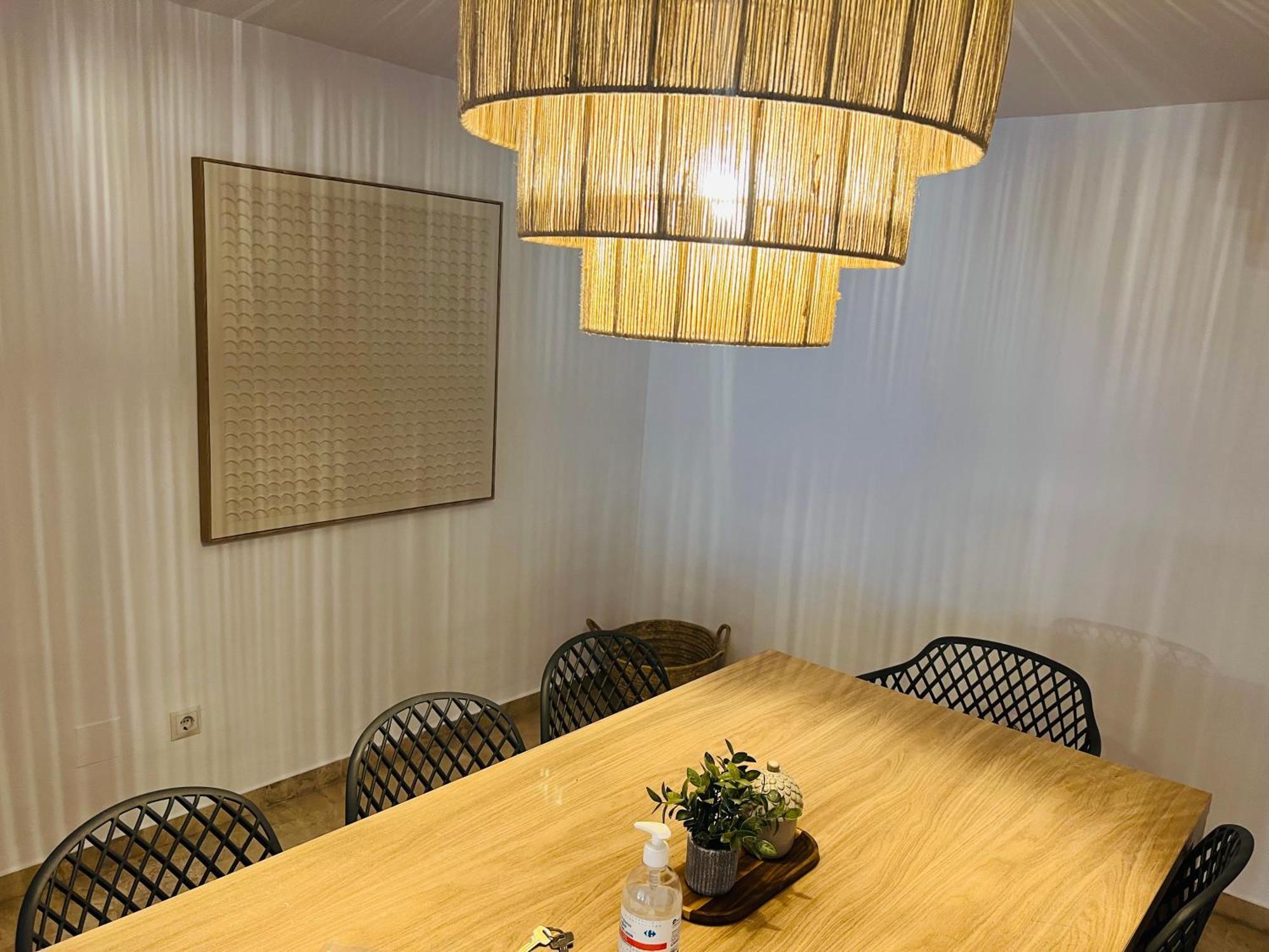 Apartament Impeccable Large With Immense Terrace And Private Garden Overlooking The Mountain, Featuring 2 Bedrooms And Sleeping Up To 4 Guests Located 100 Meters From Plaza Maestranza